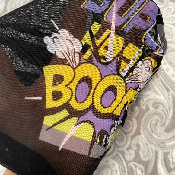 Nikey beautiful cover up - Picture 3 of 7